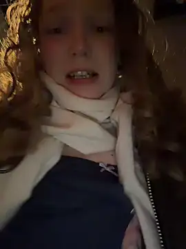 outside rosy online show from 23, 3, 2026