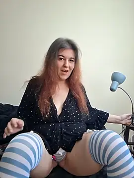 Ashlovescannabis online show from 17, 3, 2026