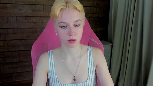 Snapshot of AgataGate chatting on 1, 3, 2026 AgataGate online show from 1, 3, 2026