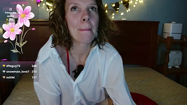 Daisy Lovely online show from 18, 5, 2026