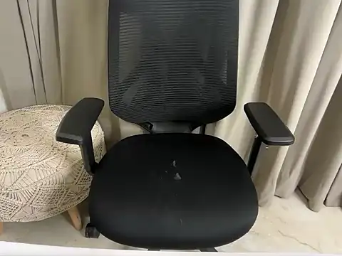 scissors99 online show from 19, 4, 2026