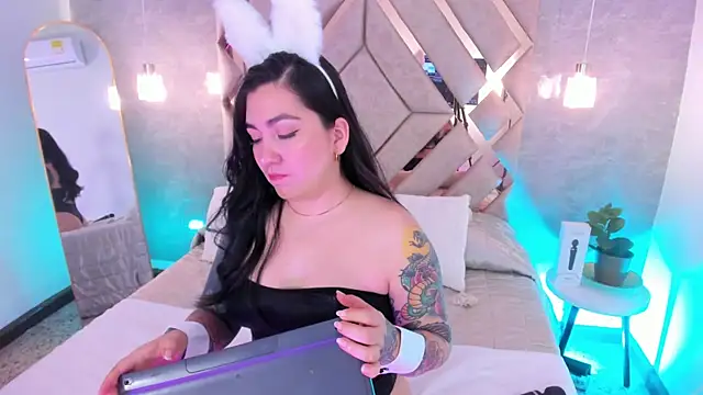 Snapshot of KathiaJenner chatting on 11, 2, 2026 KathiaJenner online show from 11, 2, 2026