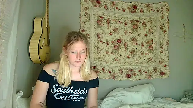 Snapshot of goddessalison chatting on 12, 6, 2026 goddessalison online show from 12, 6, 2026
