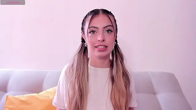 Fernanda aaaa online show from 22, 5, 2026