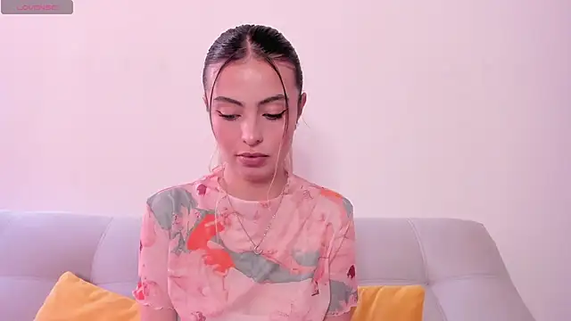 Fernanda aaaa online show from 19, 6, 2026