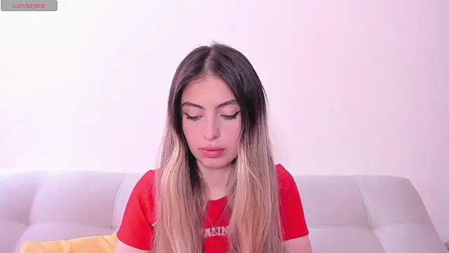 Fernanda aaaa online show from 28, 6, 2026