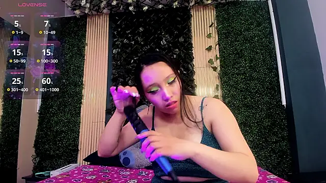 Snapshot of AmberAddamss chatting on 25, 2, 2026 AmberAddamss online show from 25, 2, 2026