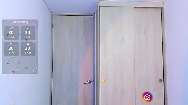 Hurremcan  online show from 30, 3, 2026