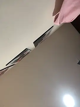 JuliaaVega online show from 16, 4, 2026