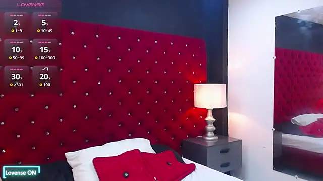 Snapshot of Logan_Woods chatting on 8, 2, 2026 Logan Woods online show from 8, 2, 2026