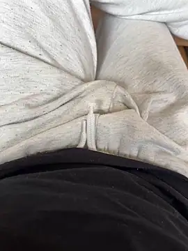 InkedGuy1 online show from 25, 3, 2026