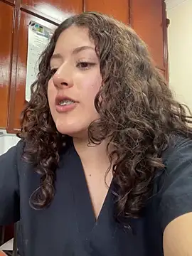 lizzy luminair online show from 17, 2, 2026