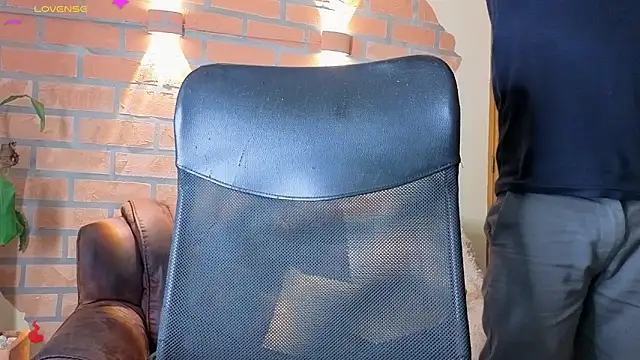 mister eithan online show from 26, 2, 2026