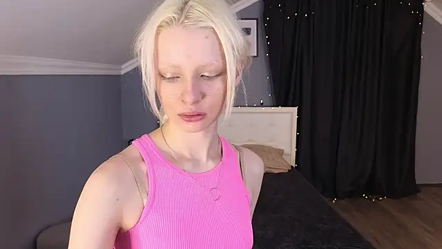 Snapshot of Naomi_Demio chatting on 25, 2, 2026 Naomi Demio online show from 25, 2, 2026