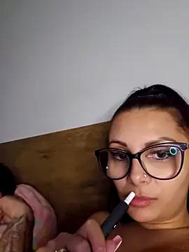 HiddendesireXO01 online show from 17, 2, 2026