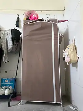 Pinks cool online show from 23, 3, 2026