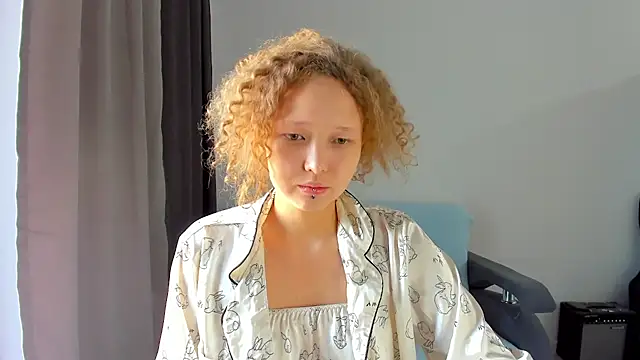 Senya Sol online show from 21, 2, 2026