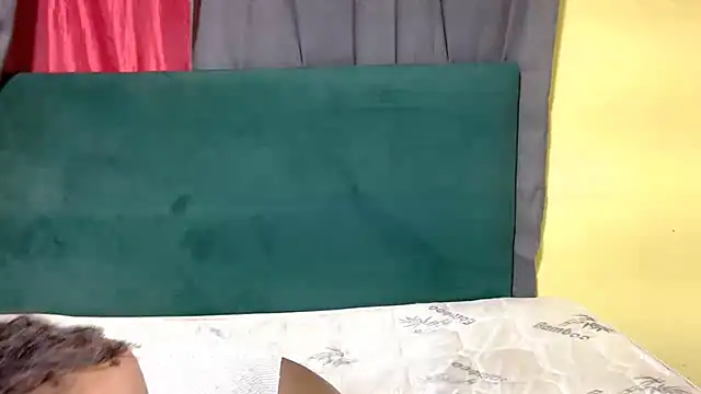 TallHornyTrans online show from 13, 4, 2026