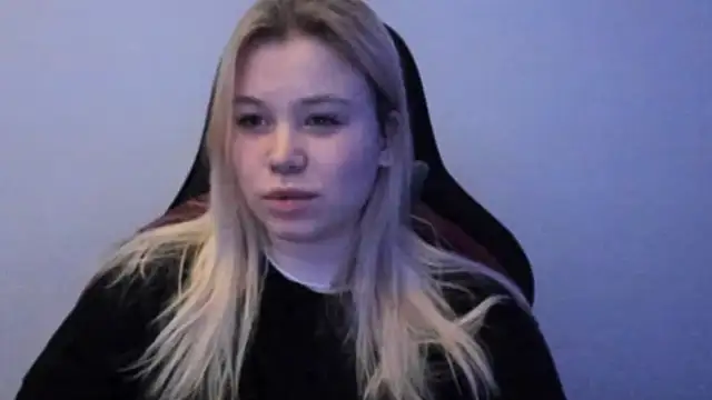 Lulu Di online show from 2, 2, 2026