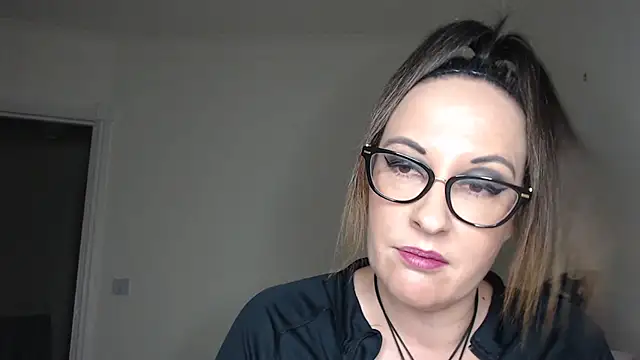 PsychicDominatrix online show from 31, 1, 2026