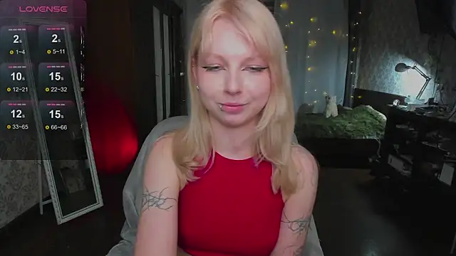 yourlovelyeve online show from 4, 4, 2026