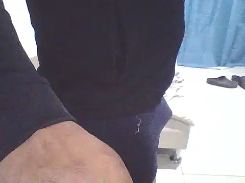 chadroasxh online show from 25, 3, 2026