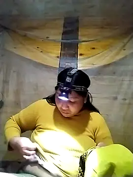 Snapshot of kussecka chatting on 5, 2, 2026 kussecka online show from 5, 2, 2026