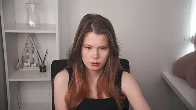 Snapshot of MarnieWootan chatting on 23, 2, 2026 MarnieWootan online show from 23, 2, 2026