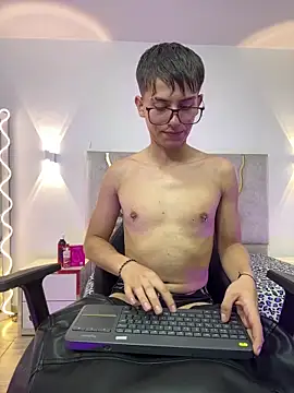 EVAN TAY online show from 2, 3, 2026