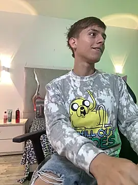 EVAN TAY online show from 16, 3, 2026