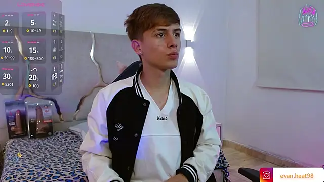 EVAN TAY online show from 5, 4, 2026