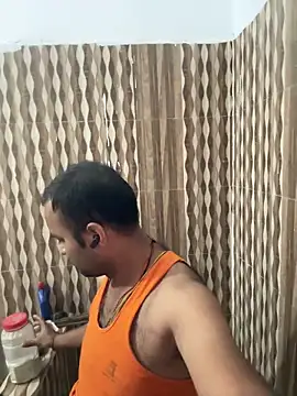 hardlysuck online show from 28, 4, 2026