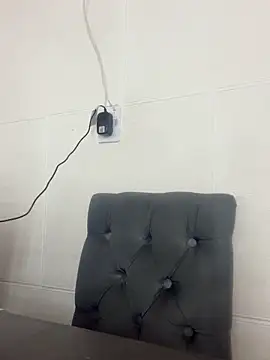 Jimena luvv online show from 9, 2, 2026