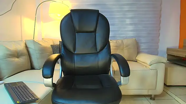 ricky spensar23cm  online show from 9, 4, 2026