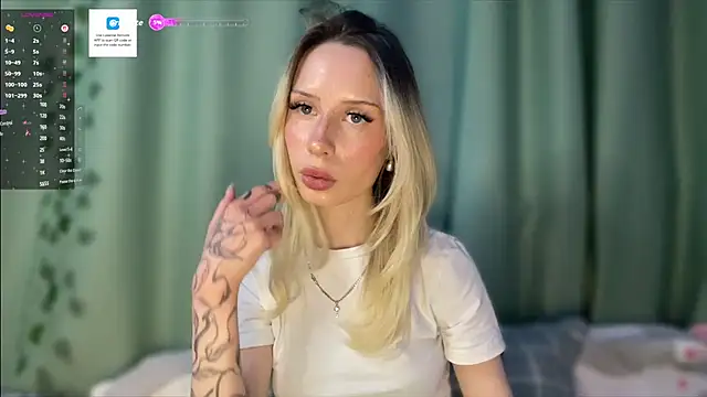 Snapshot of DellaCampbell chatting on 28, 2, 2026 DellaCampbell online show from 28, 2, 2026