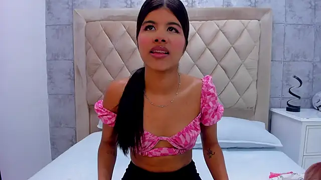 Snapshot of SidneyBrownn_ chatting on 19, 2, 2026 SidneyBrownn online show from 19, 2, 2026