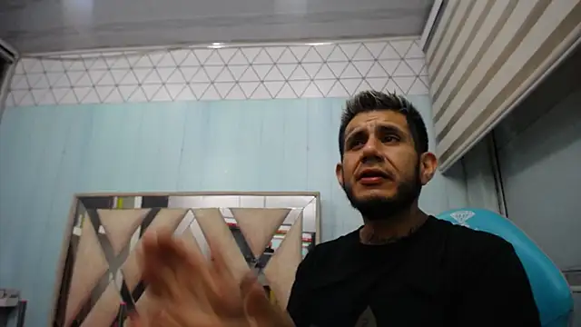 Snapshot of allison_max_tattoo chatting on 2, 3, 2026 allison max tattoo online show from 2, 3, 2026