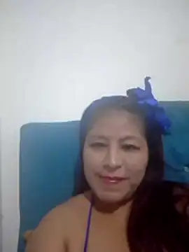 LaylaWinxxx online show from 4, 2, 2026