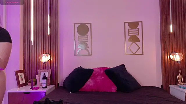 Hanna-Winchester online show from 17, 4, 2026