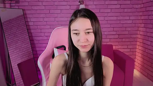 Nicole Brownie online show from 10, 3, 2026