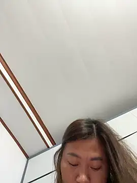 Puka2001 online show from 21, 4, 2026