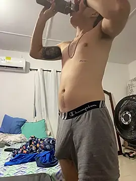 Snapshot of vanilla_Kush chatting on 20, 2, 2026 vanilla Kush online show from 20, 2, 2026