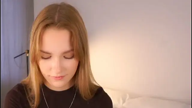 Snapshot of HellenSpelly chatting on 1, 3, 2026 HellenSpelly online show from 1, 3, 2026