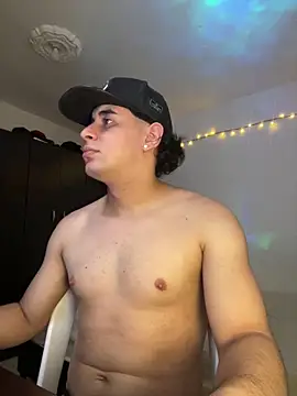 Maximuz1920 online show from 18, 4, 2026