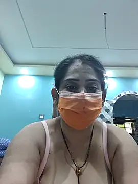 diyam4002 online show from 14, 2, 2026