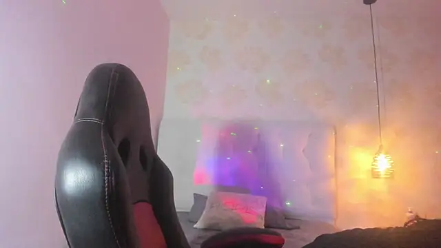 Snapshot of BONNIE_CH1 chatting on 5, 2, 2026 BONNIE CH1 online show from 5, 2, 2026