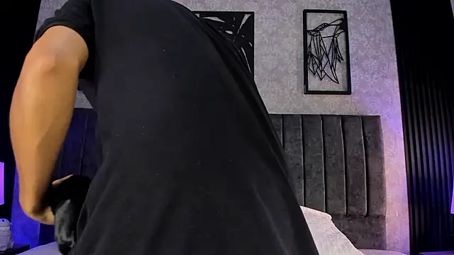 Snapshot of bliinkii_and_luka_ chatting on 2, 2, 2026 bliinkii and luka online show from 2, 2, 2026