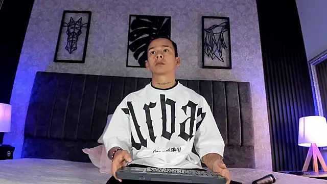 Snapshot of bliinkii_and_luka_ chatting on 5, 2, 2026 bliinkii and luka online show from 5, 2, 2026