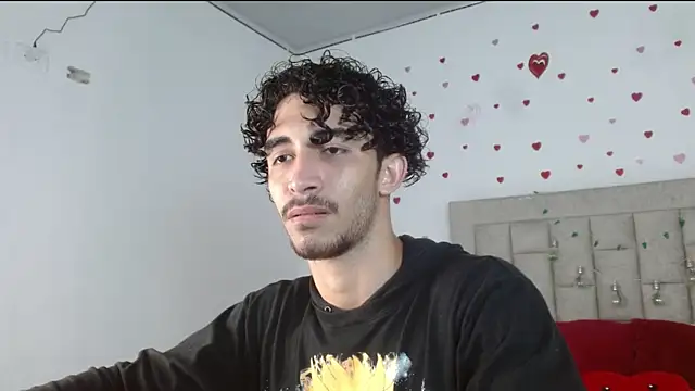 Caius fox online show from 21, 3, 2026