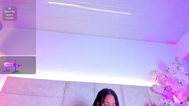 IsabelaRoman online show from 9, 4, 2026